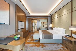 Changde Licheng Huating Hotel