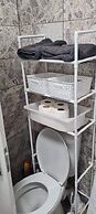 Cosy 2-bed Apartment - Sleeps 4 & Central