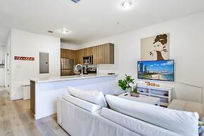 Stylish Townhouses by Design District