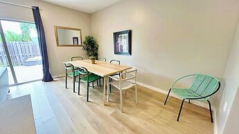 Stylish Townhouses by Design District