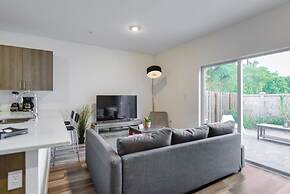Stylish Townhouses by Design District