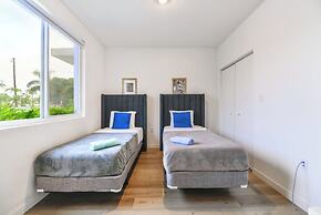 Stylish Townhouses by Design District