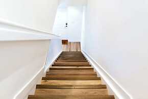 Stylish Townhouses by Design District