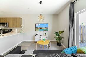 Stylish Townhouses by Design District