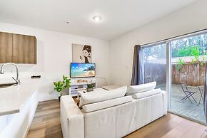 Stylish Townhouses by Design District