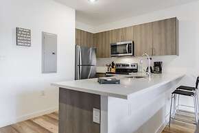 Stylish Townhouses by Design District