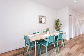 Stylish Townhouses by Design District