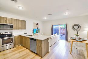 Stylish Townhouses by Design District