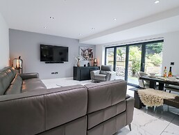 Rockcliffe Grange