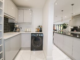 Rockcliffe Grange