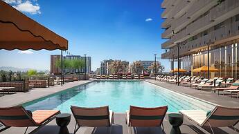 Sentral Sol Modern