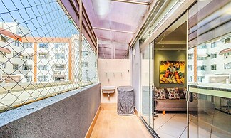 Apt w/ Balcony Sudoeste - Por0017