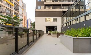 Casa 4Q em Condomínio c/ Piscina NAT0202