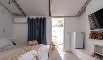 Cozy Lakefront Suites RGB