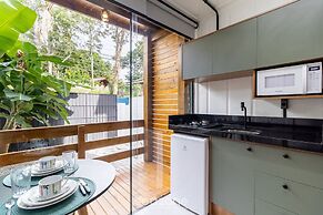 Beautiful and Practical Studios in Lagoa da Conceicao - JAS