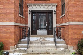 Radiant 2BR - Springfield 04-2