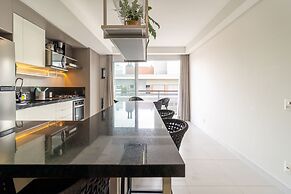 Modern duplex w/jacuzzi 240m beach JRR410