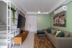 Modern duplex w/jacuzzi 240m beach JRR410