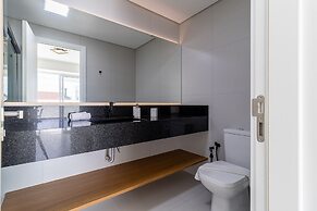 Modern duplex w/jacuzzi 240m beach JRR410