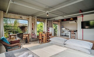 Complete Studios in Imbituba Beach - PRN
