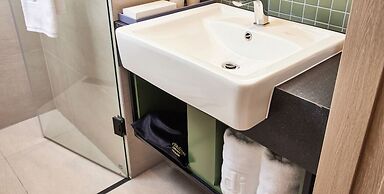 Citadines Connect Hotel Hari Busan