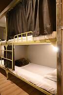 Amara Super Deluxe Dormitory