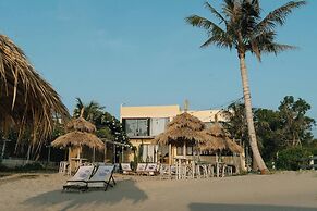 Demi beach Concept