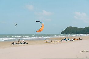 Demi beach Concept