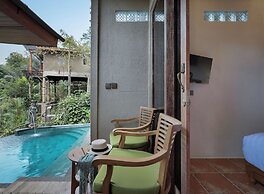 Alamora Healing Escape