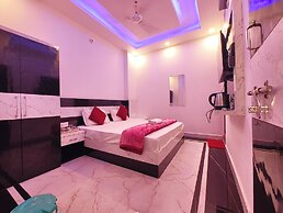 Hotel Hanuman Palace Ayodhya