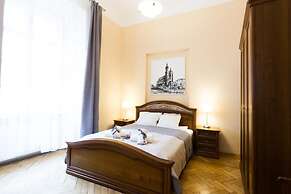 Roman Apartments