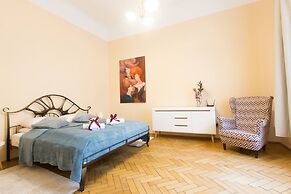 Roman Apartments
