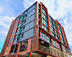 Metro Hotel Phahonyothin 35