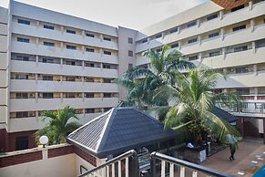 Royalbirds Hotel & Towers