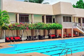 Royalbirds Hotel & Towers