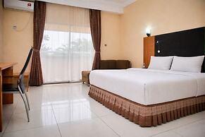 Royalbirds Hotel & Towers
