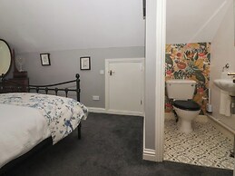 Walnut Cottage