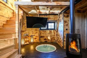 A-home Villa Private Pool Relaxing Hottub Oasis