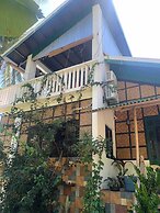 Spacious Beachfront House With Rooftop Deck in Macrohon, Philippines