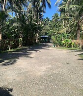 Spacious Beachfront House With Rooftop Deck in Macrohon, Philippines