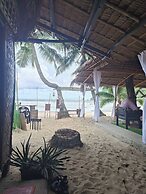 Bucana Beach House North El Nido