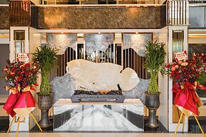 Golden Empire Suvarnabhumi Hotel