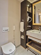 Four - G Hotel Premium