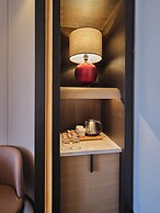 Four - G Hotel Premium