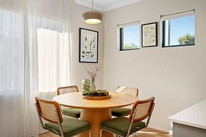 1 BRD Near Everything in Beckenham