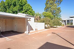 1 BRD Near Everything in Beckenham