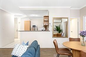 2bdr East Perth Getaway