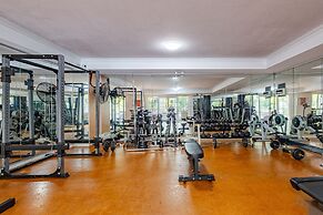 3bdr Sauna Pool Gym Parking