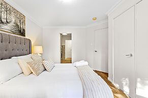 3bdr Sauna Pool Gym Parking