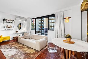 Bespoke East Perth - Sleeps 2 - Superior Wifi